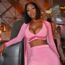 Nikki Nicole (Stylist)