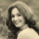 Lori Saunders