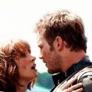 Bryce Dallas Howard and Chris Pratt